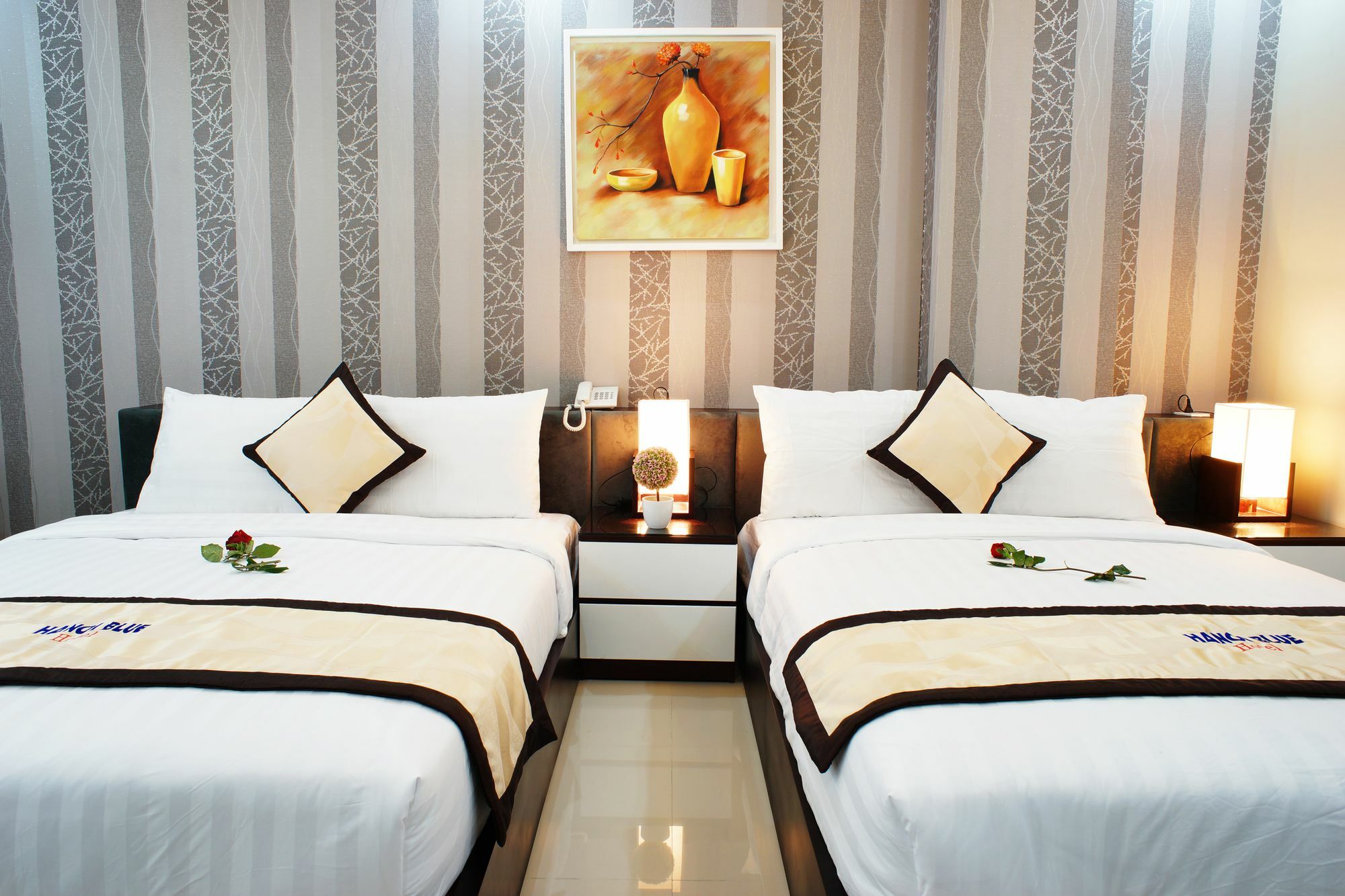 Hanoi Blue Hotel - The Water Front Da Nang Exteriör bild
